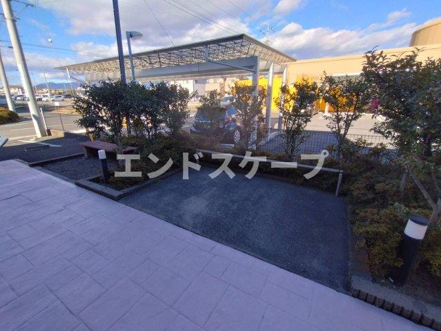 グレイスベルの駐車場|高崎、前橋のお部屋探しはエンドスケープまで！お客様の理想お聞かせ下さい♪