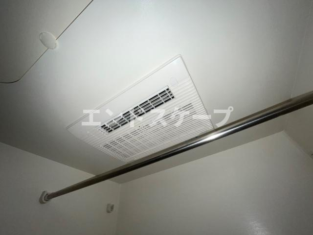 グレイスベルの設備|浴室乾燥機
高崎、前橋のお部屋探しはエンドスケープまで！お客様の理想お聞かせ下さい♪