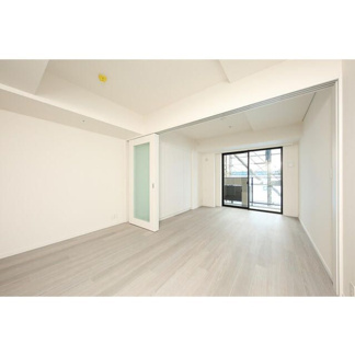 【居間・リビング】 | HAMACHO APARTMENTS（浜町アパートメンツ）