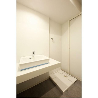 【洗面所】 | HAMACHO APARTMENTS（浜町アパートメンツ）