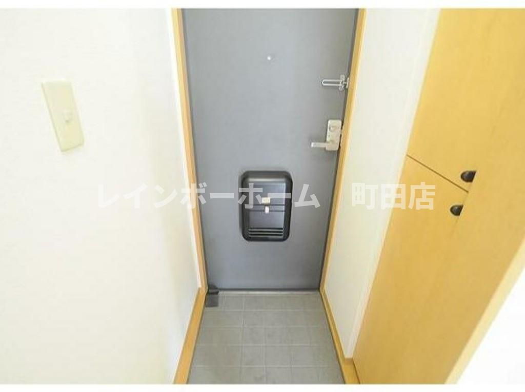 パインホームズ多摩川２※初期費用分割後払いサービス利用可能物件の玄関