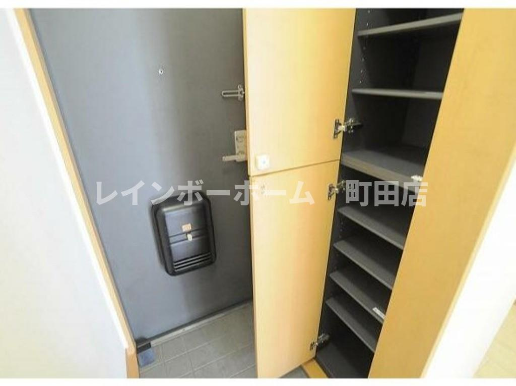 パインホームズ多摩川２※初期費用分割後払いサービス利用可能物件の玄関
