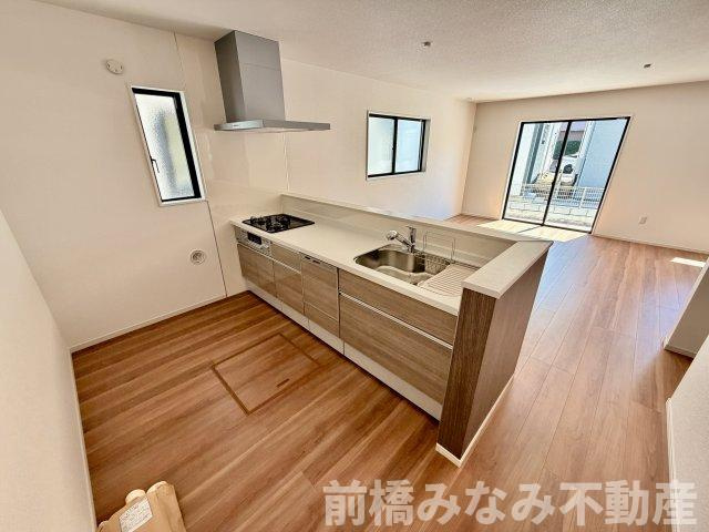 【新築】前橋市北代田町1期　３号棟(全３棟)　アーバンスタイル　新築建売分譲のキッチン|きれいなキッチンです
