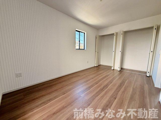 【新築】前橋市北代田町1期　３号棟(全３棟)　アーバンスタイル　新築建売分譲の洋室|広々とした洋室です