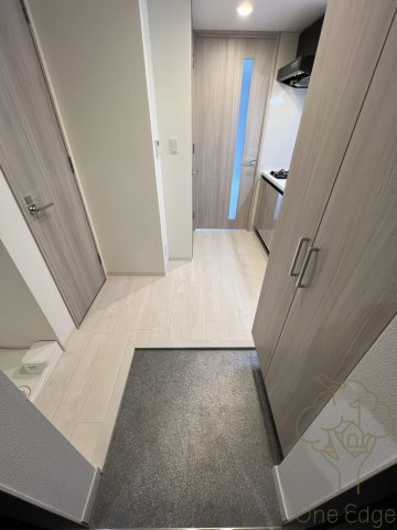 MELDIA CREST TAPP新大阪WESTの玄関