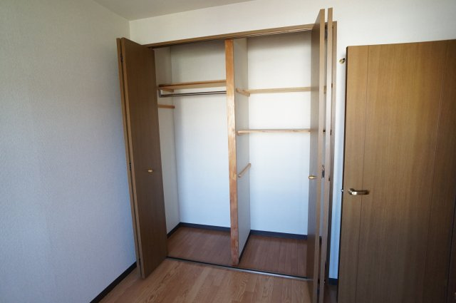 エリーナ宝塚の収納