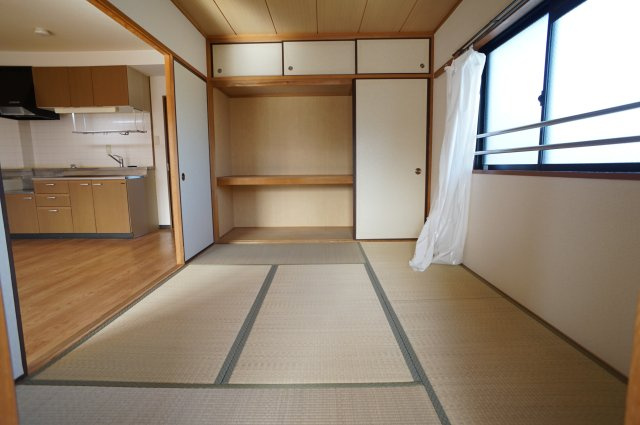 エリーナ宝塚の和室