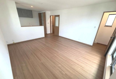 【居間・リビング】 | 笠屋町　新築戸建