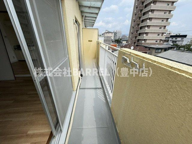 ハイツ南本町のバルコニー