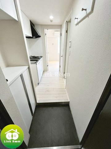 b'CASA北砂の玄関