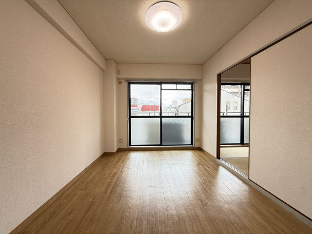 【洋室】 | エステート関目