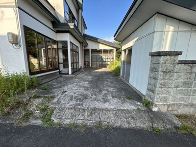 【駐車場】 | 鹿角郡小坂町小坂字山崎2-74・中古住宅☆リフォーム中☆