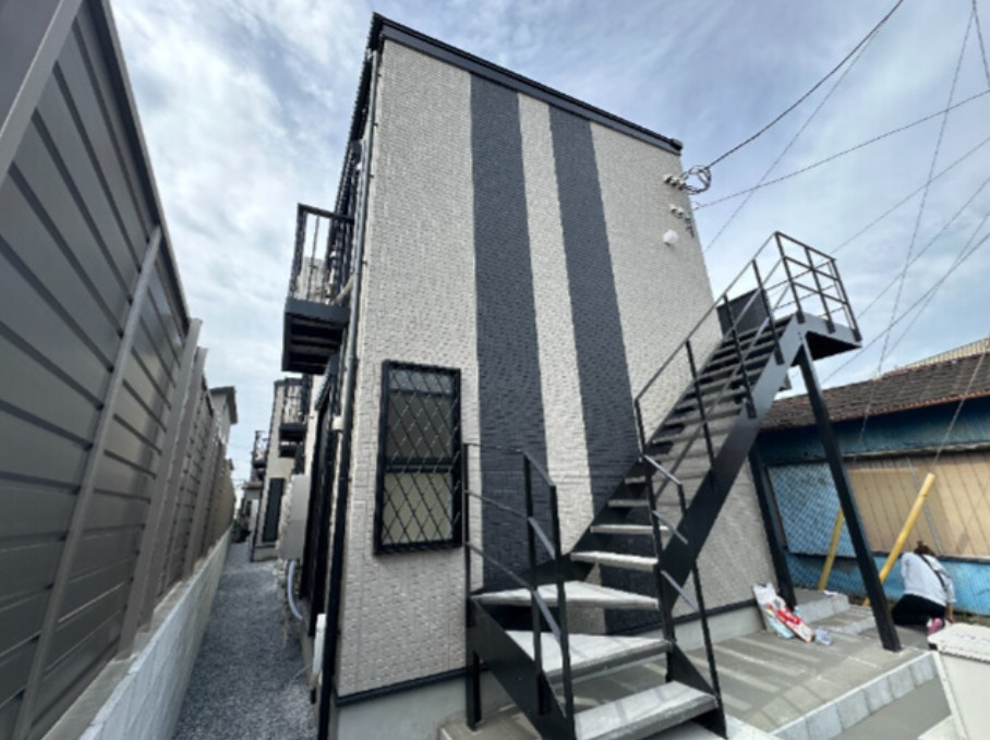 リヴェール寒川の外観