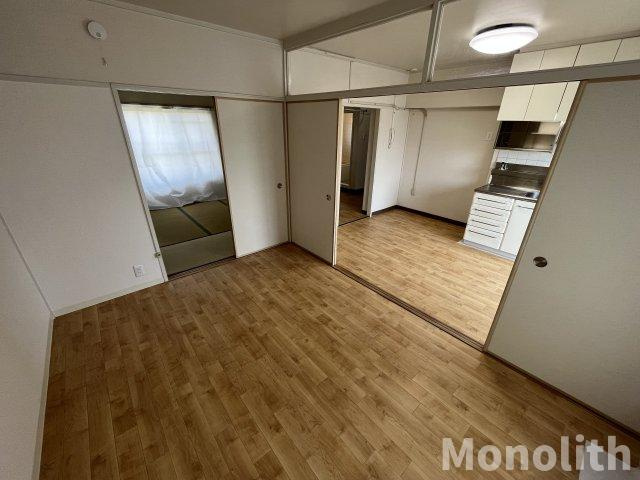 鶴山台23号棟の内装
