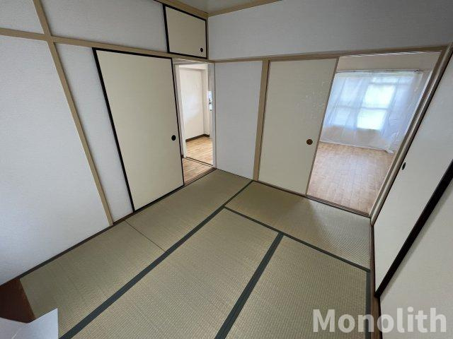 鶴山台23号棟の和室