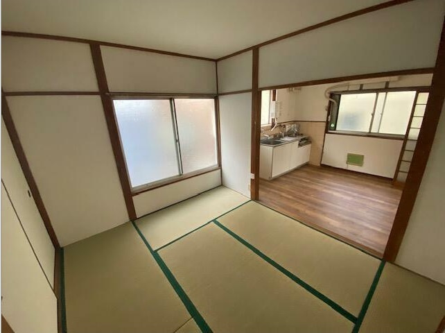 井上ハイツの和室
