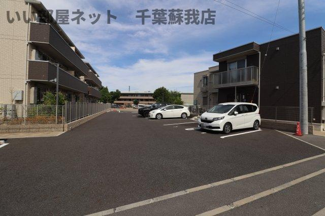 La Crece Tの駐車場|駐車場に車を止められます