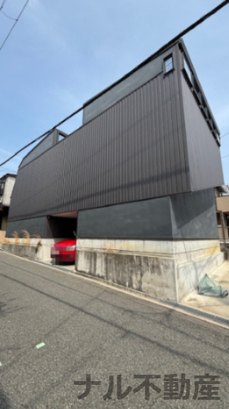 豊中市千里園3丁目　貸家