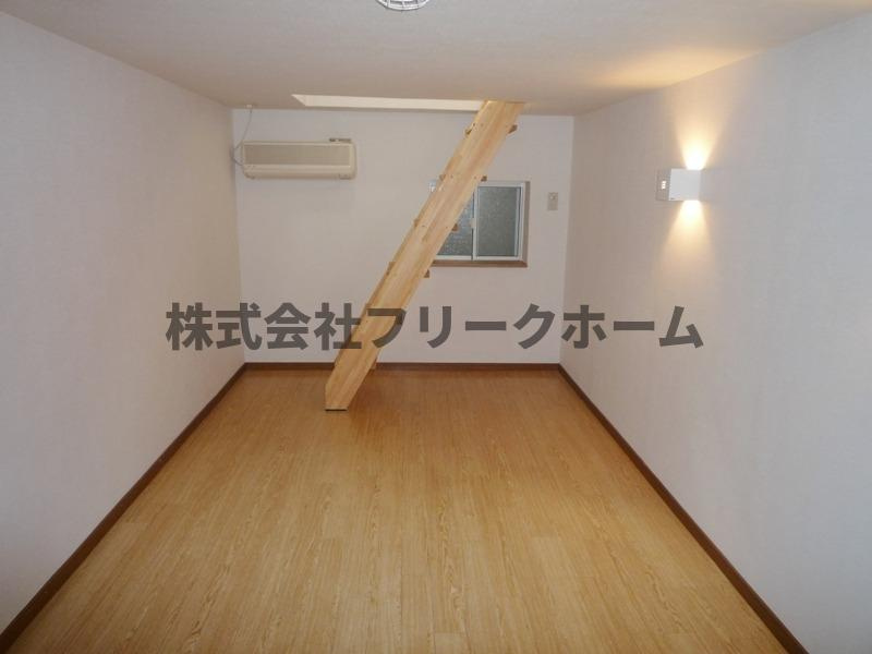 武蔵野市関前５丁目の賃貸マンションの寝室