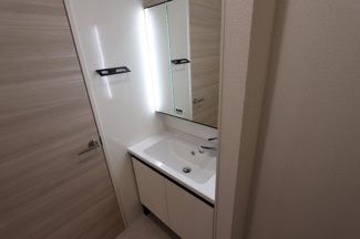 【独立洗面台】 | D-residence明治中央 | 独立洗面台です