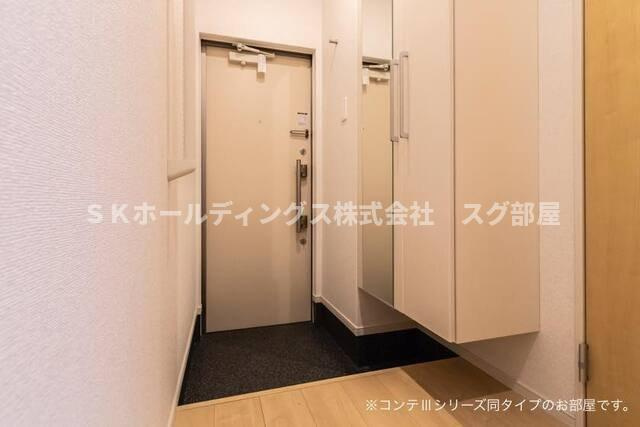ポルトキアーロの玄関