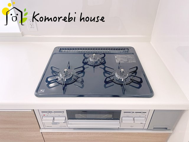 上尾市今泉2丁目　新築一戸建て　ブルーミングガーデン　03のキッチン|お料理しやすいキッチンです