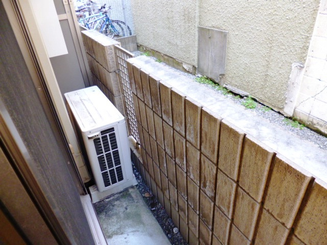 本駒込フラットのバルコニー