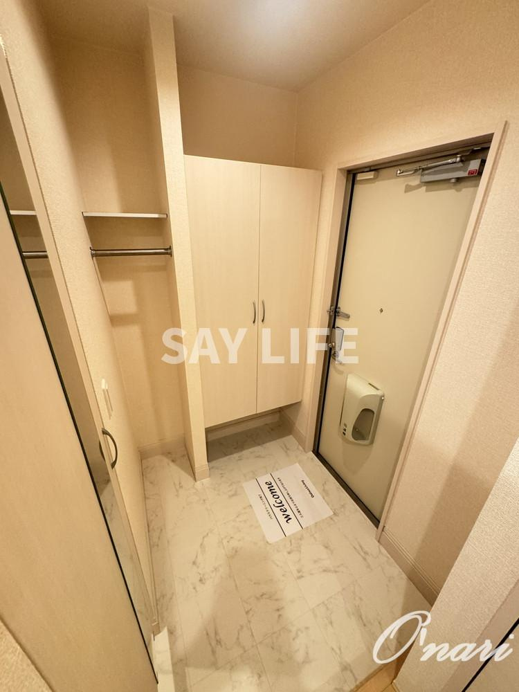 セクレール北本町A棟の玄関