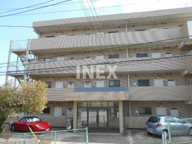 横浜市中区柏葉の賃貸マンションの外観