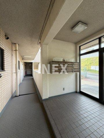 横浜市中区柏葉の賃貸マンションのロビー