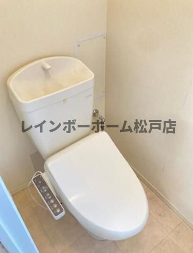 流山市向小金２丁目のアパートのトイレ