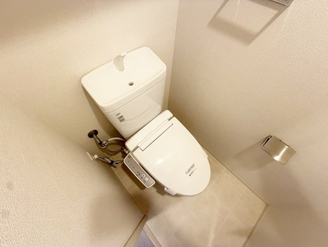 コンフォリア江坂のトイレ