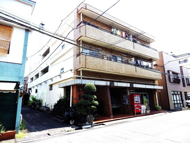 HAKUSAN HEIGHTS