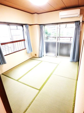 HAKUSAN HEIGHTSの和室