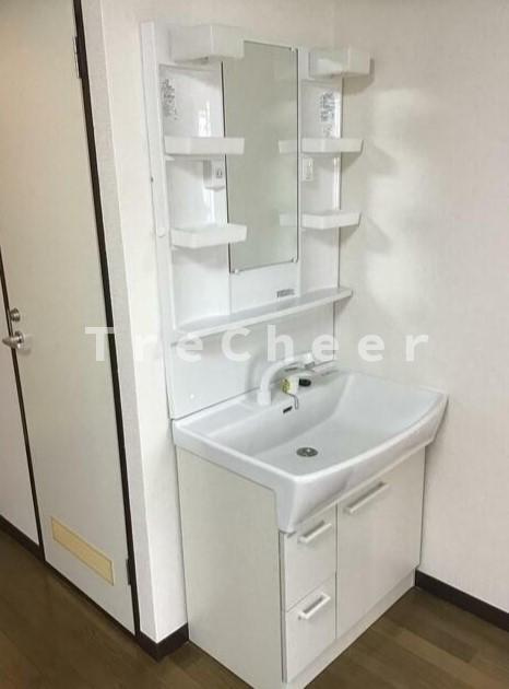 本間ビルの洗面所