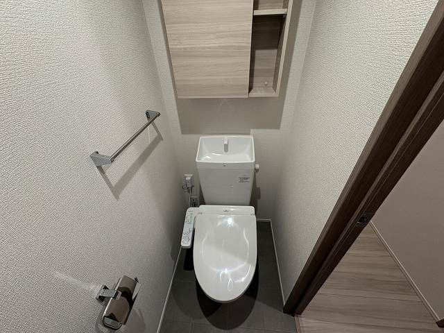 【トイレ】 | ヴァン・クレール | 落ち着いた色調のトイレです