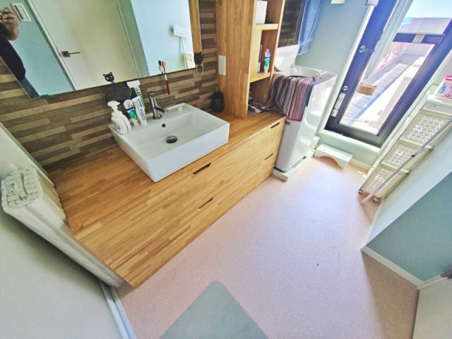 中古戸建　淡路市南の独立洗面台