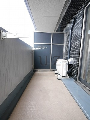 スパシエカステール横浜吉野町のバルコニー