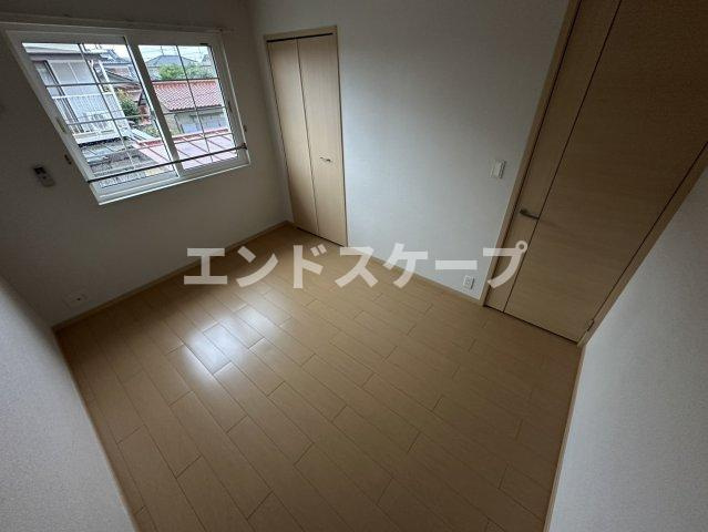 ラビスⅠの洋室|高崎、前橋のお部屋探しはエンドスケープまで！お客様の理想お聞かせ下さい♪