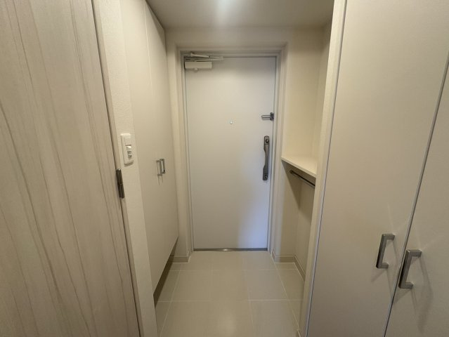 コンフォリア江坂広芝町の玄関