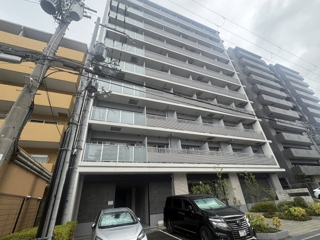 コンフォリア江坂広芝町の外観