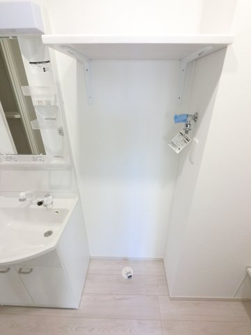 MELDIA南行徳の玄関