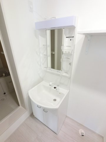 MELDIA南行徳の独立洗面台