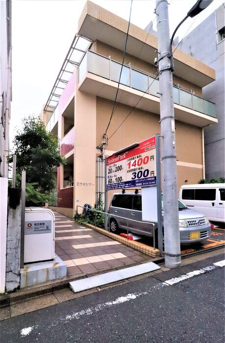 Eラオジアーの外観