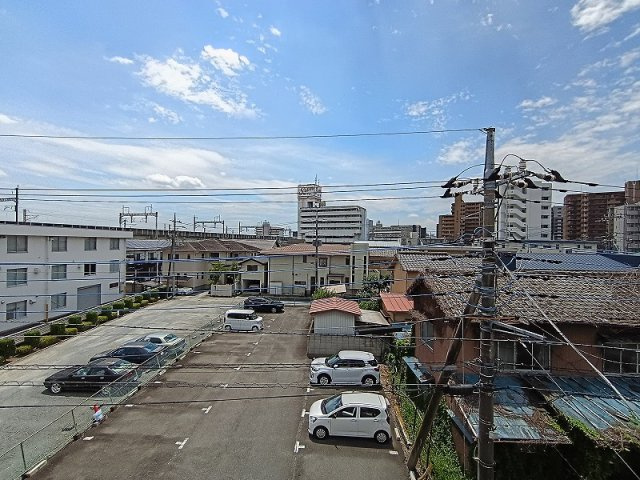 高崎市末広町中古住宅 ガレージ・エレベーター付き！の展望|現地撮影