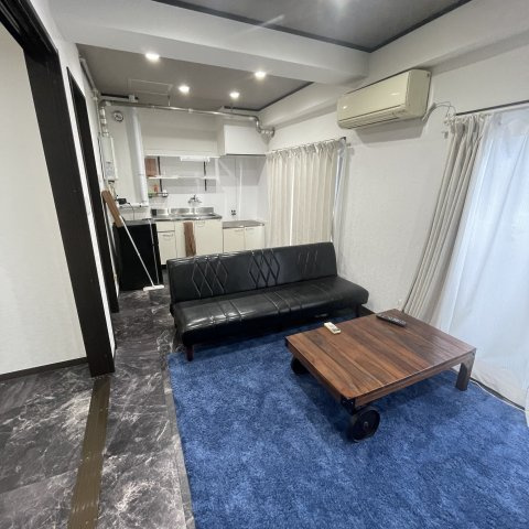 中島マンションのロビー