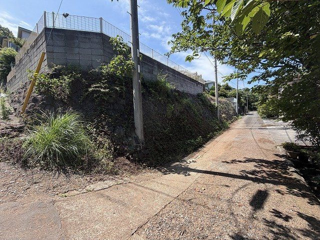 熱海市　網代の前面道路含む現地写真