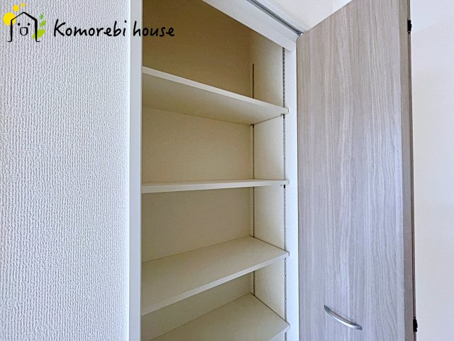 桶川市北1丁目　新築一戸建て　ブルーミングガーデン　01の収納|26.8.8撮影済み