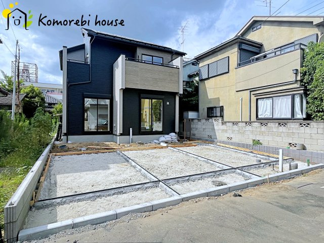 桶川市北1丁目　新築一戸建て　ブルーミングガーデン　01の駐車場|26.8.8撮影済み