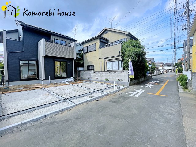 桶川市北1丁目　新築一戸建て　ブルーミングガーデン　01の前面道路含む現地写真|26.8.8撮影済み